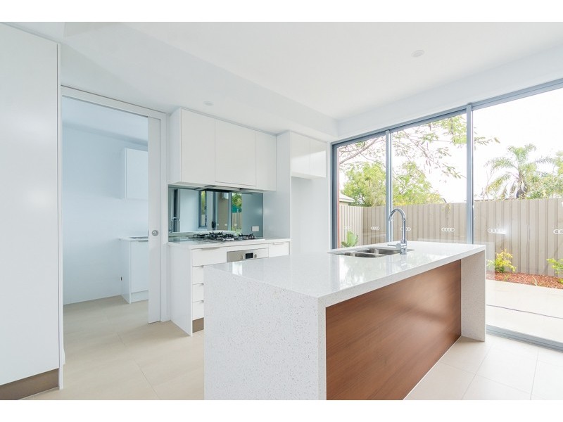 2/85 Sunbeam Street, Annerley QLD 4103