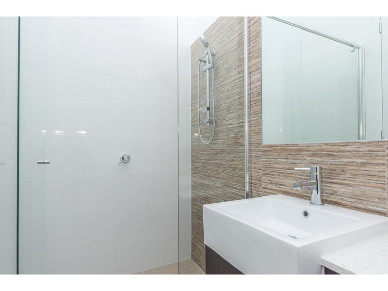 2/85 Sunbeam Street, Annerley QLD 4103