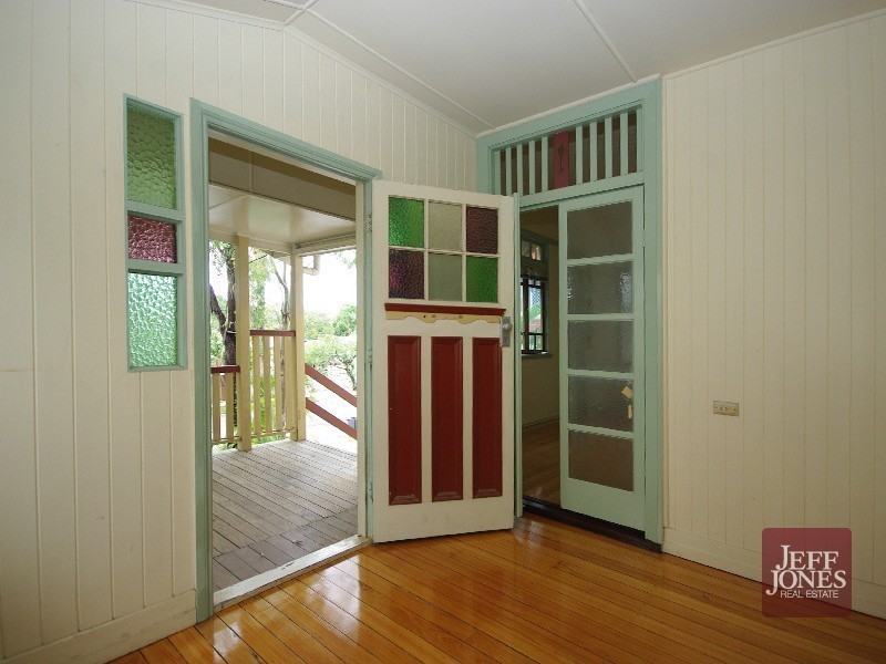 72 Pembroke Road, Coorparoo QLD 4151