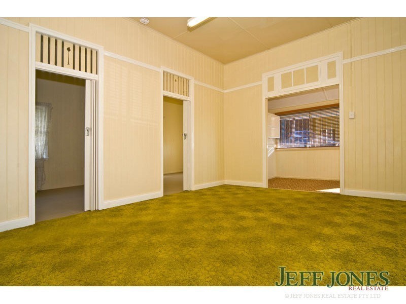 96 Peach Street, Greenslopes QLD 4120