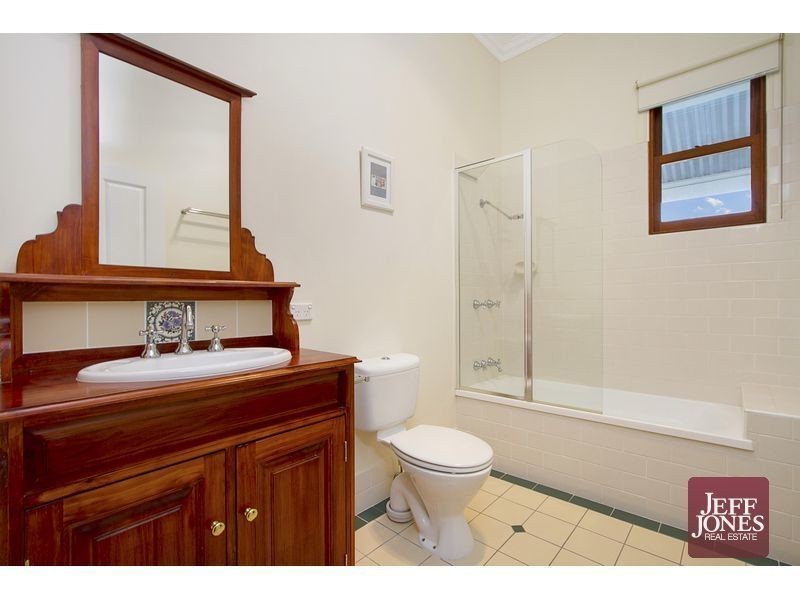 1/53 Hunter Street, Greenslopes QLD 4120