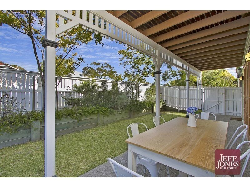 1/53 Hunter Street, Greenslopes QLD 4120