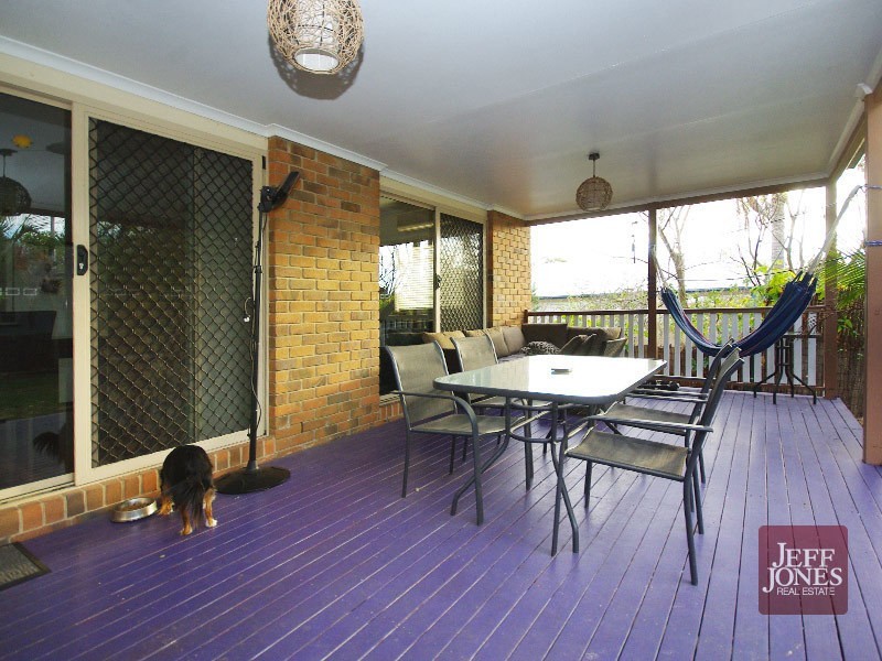 72 Stanley Road, Camp Hill QLD 4152