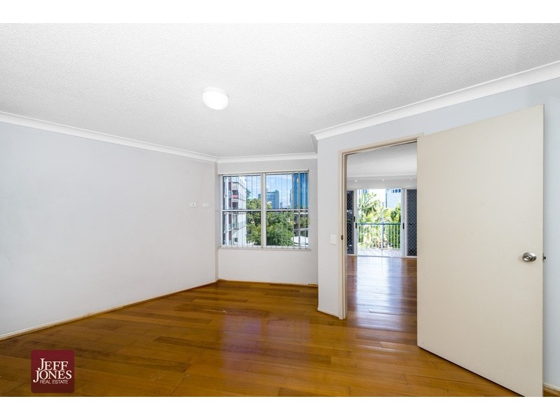 14/123 Main Street, Kangaroo Point QLD 4169