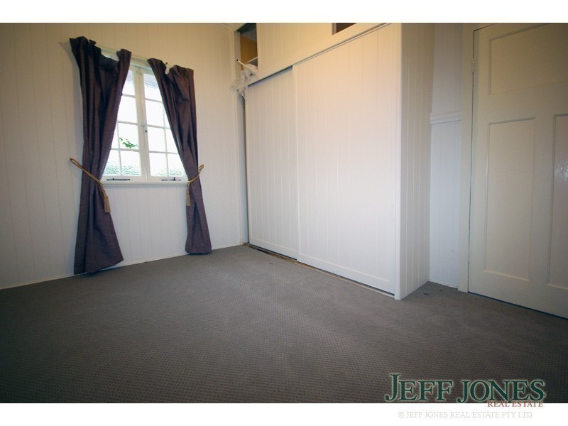 63 Mackay Street, Coorparoo QLD 4151