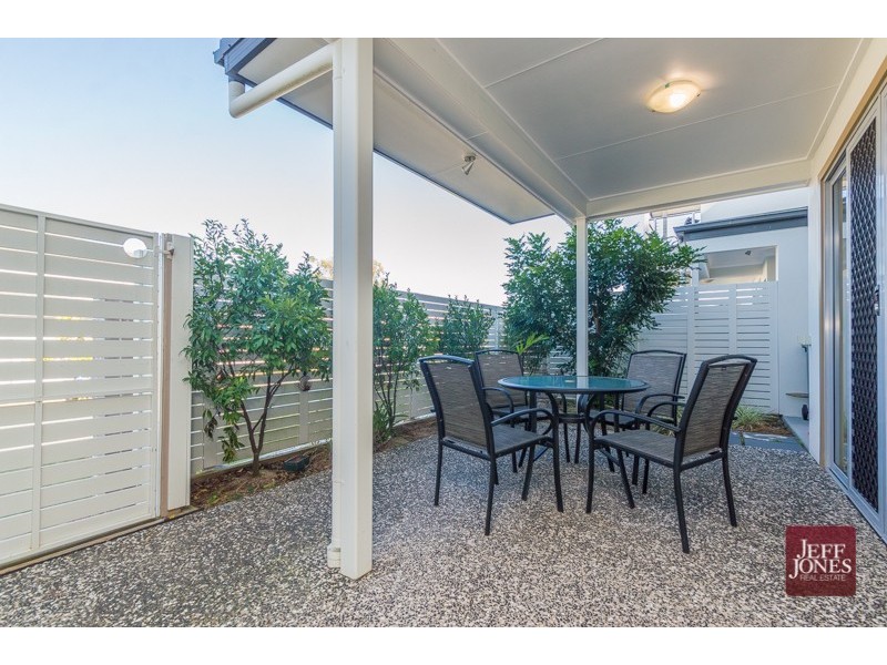 55 Worchester Crescent, Wakerley QLD 4154