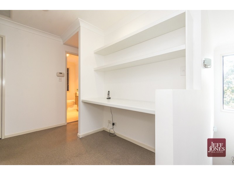 55 Worchester Crescent, Wakerley QLD 4154