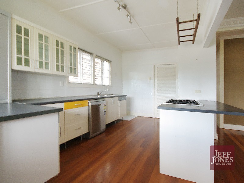 67 Stanley Road, Camp Hill QLD 4152