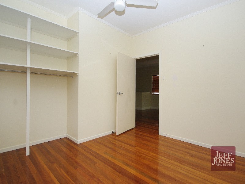 67 Stanley Road, Camp Hill QLD 4152