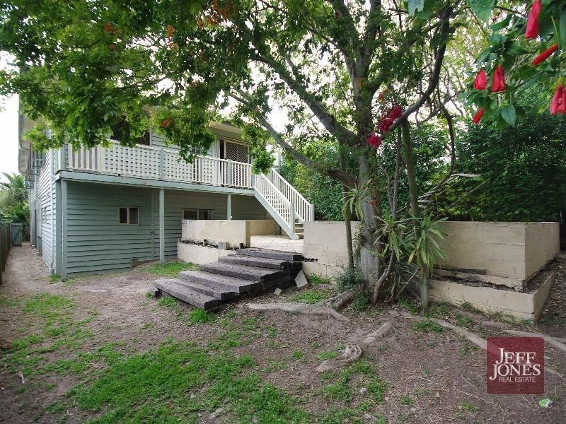 67 Stanley Road, Camp Hill QLD 4152