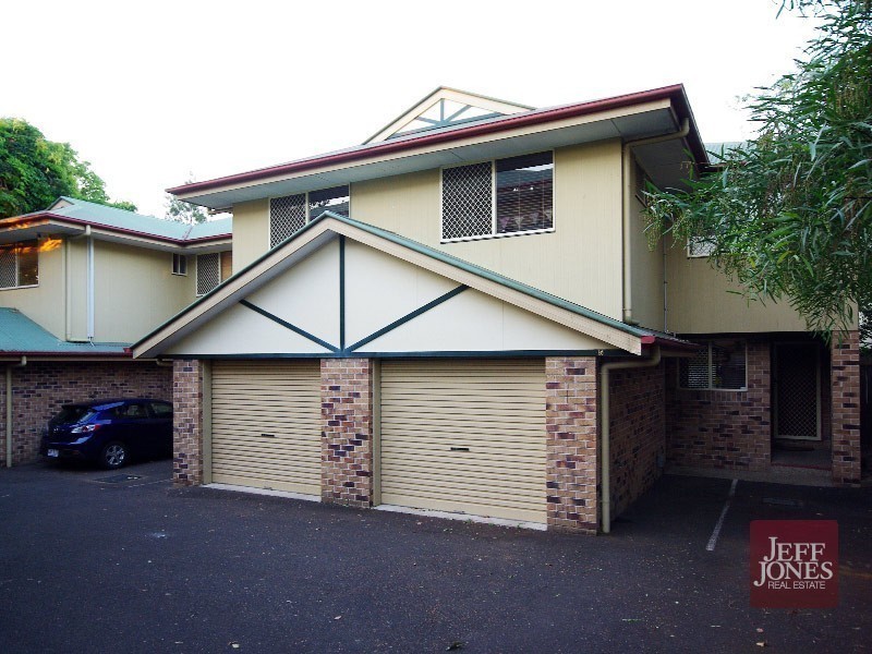 4/102 Chaucer Street, Moorooka QLD 4105