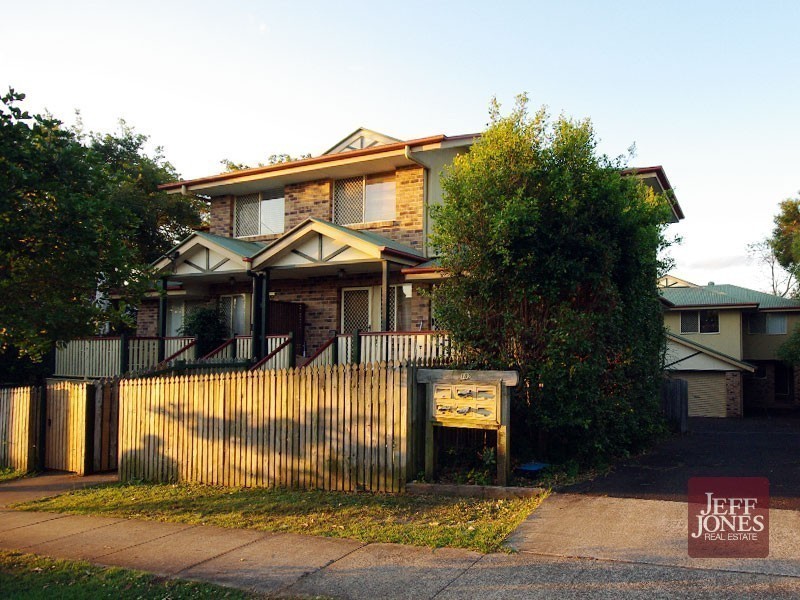 4/102 Chaucer Street, Moorooka QLD 4105