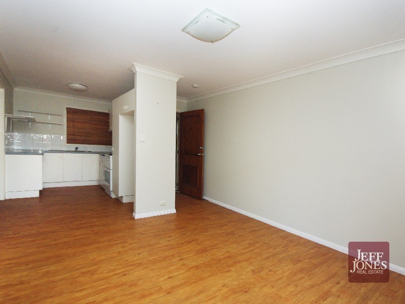 4/102 Chaucer Street, Moorooka QLD 4105