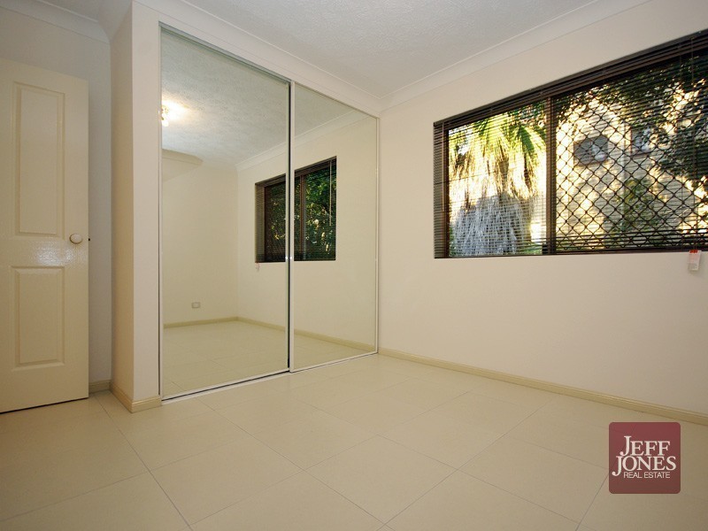 4/50 Rialto Street, Coorparoo QLD 4151