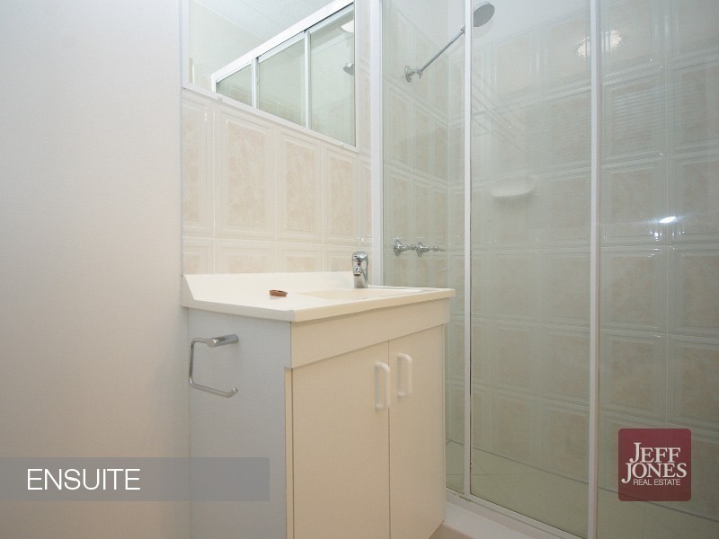 4/50 Rialto Street, Coorparoo QLD 4151