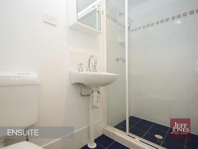 3/43 Rialto Street, Coorparoo QLD 4151