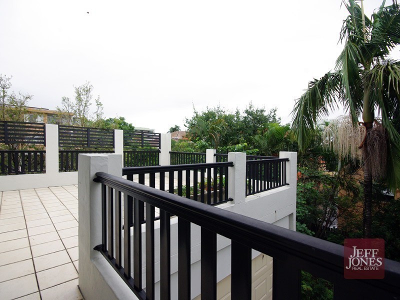 3/43 Rialto Street, Coorparoo QLD 4151