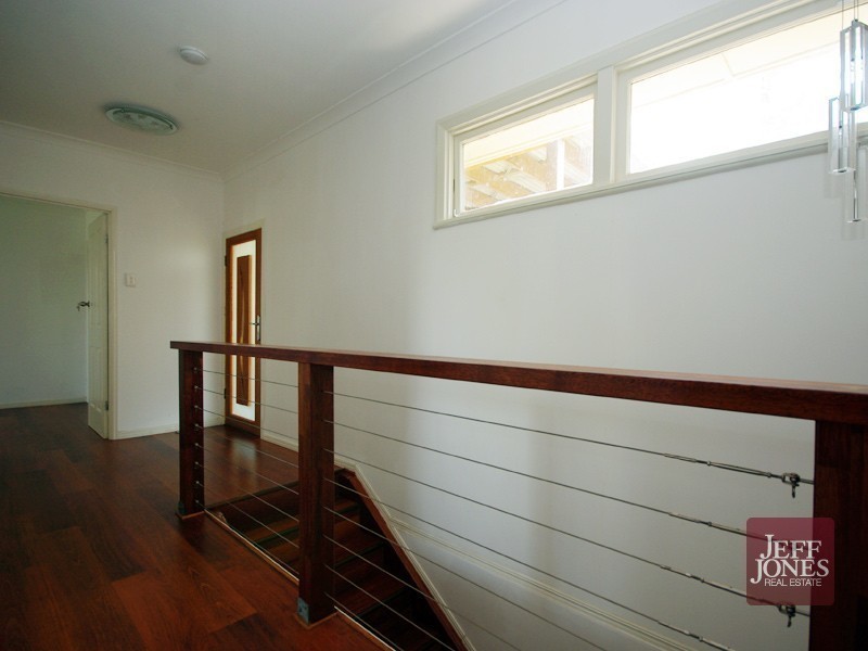 86 Nicholson Street, Greenslopes QLD 4120