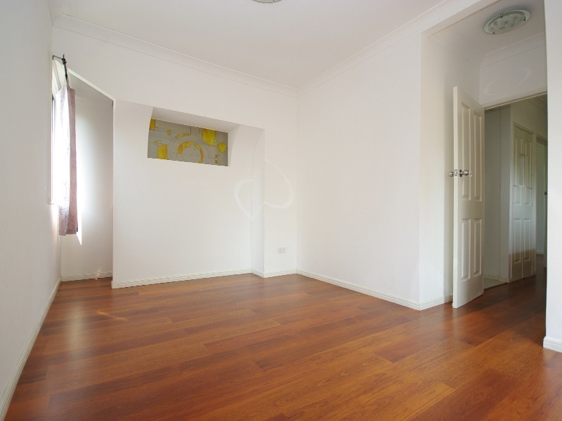 86 Nicholson Street, Greenslopes QLD 4120