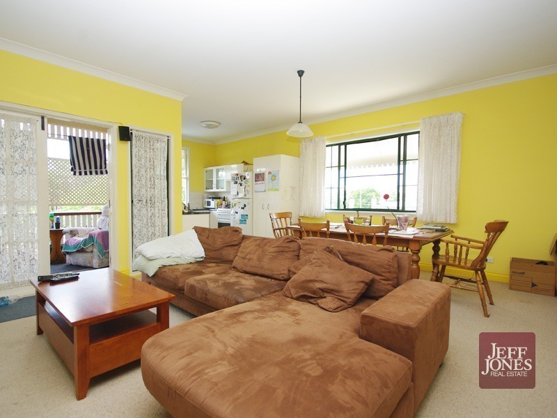 3/13 Lilly Street, Greenslopes QLD 4120
