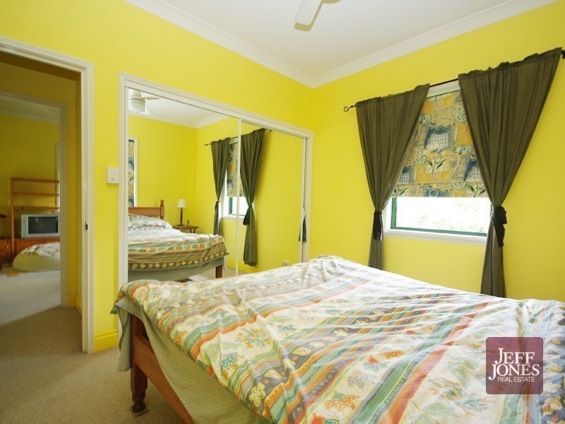 3/13 Lilly Street, Greenslopes QLD 4120