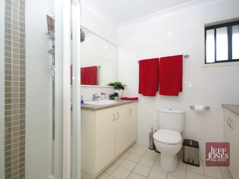 2/146 Pembroke Road, Coorparoo QLD 4151