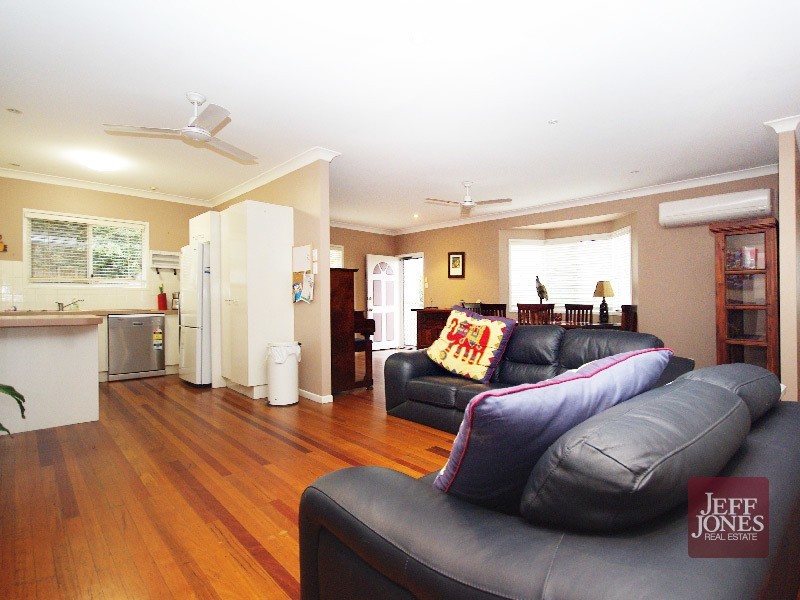 23 Anzac Road, Carina Heights QLD 4152