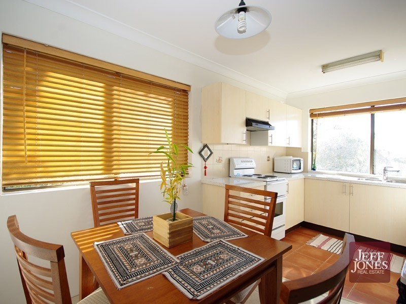 6/10 Dorinda Street, Greenslopes QLD 4120