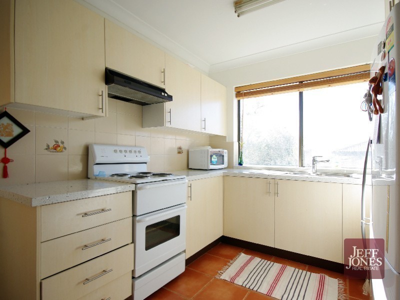 6/10 Dorinda Street, Greenslopes QLD 4120
