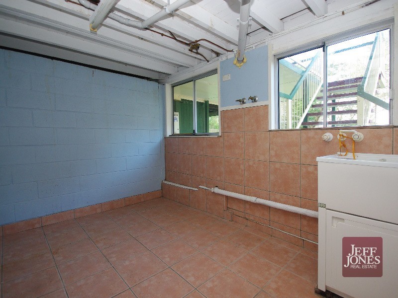 27 Valmar Street, Upper Mount Gravatt QLD 4122