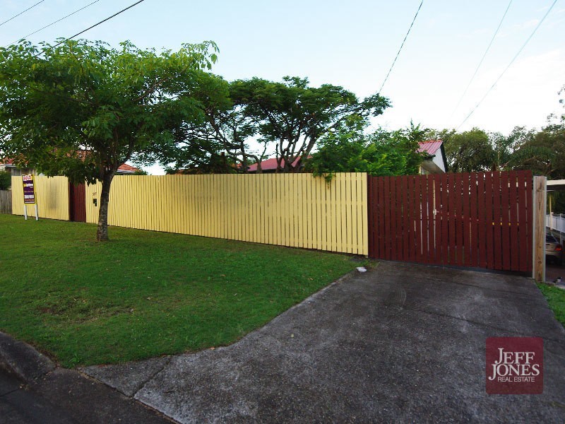 27 Valmar Street, Upper Mount Gravatt QLD 4122