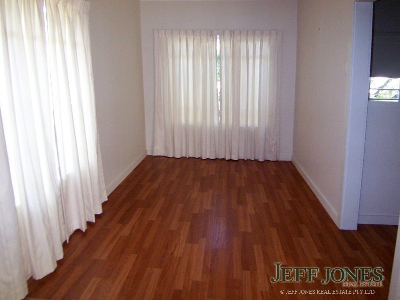 18 Orlando Street, Yeronga QLD 4104