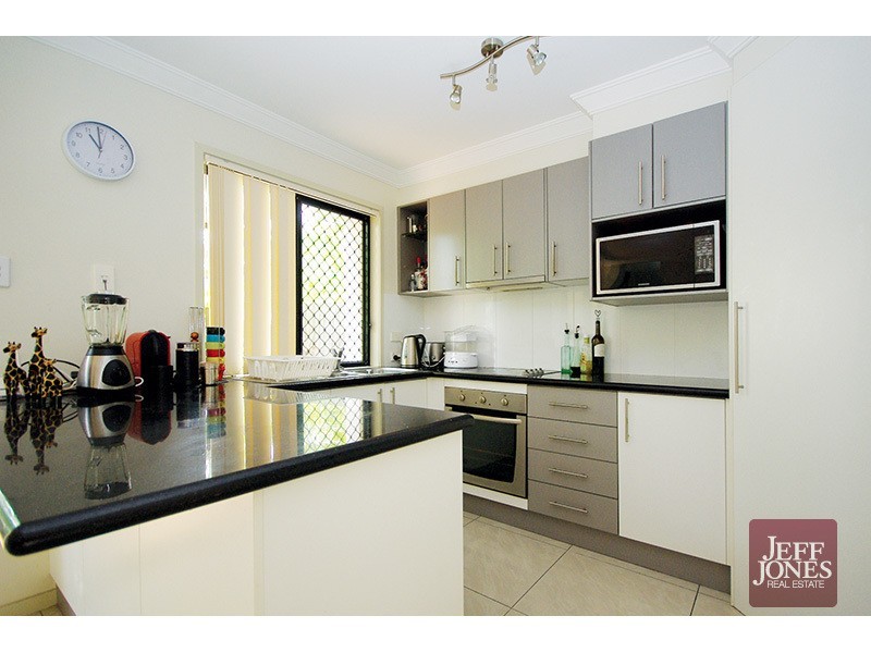 1/32 Earl Street, Greenslopes QLD 4120
