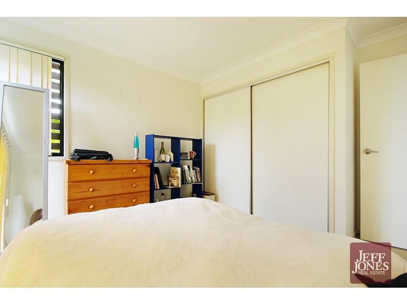 1/32 Earl Street, Greenslopes QLD 4120