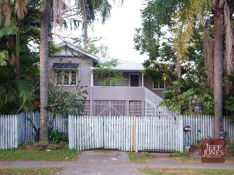 68 Lawson Street, Morningside QLD 4170