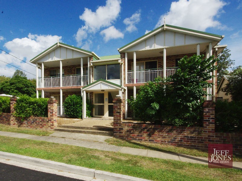 2/163 Juliette Street, Greenslopes QLD 4120