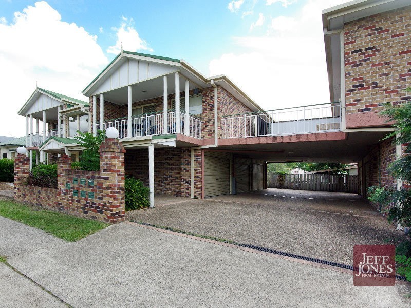 2/163 Juliette Street, Greenslopes QLD 4120