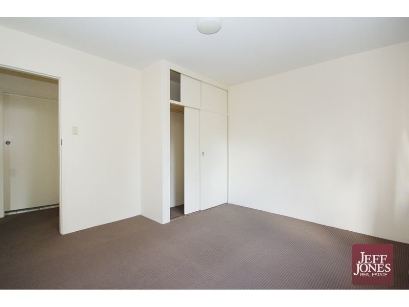 1/186 Juliette Street, Greenslopes QLD 4120