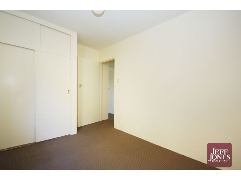 1/186 Juliette Street, Greenslopes QLD 4120