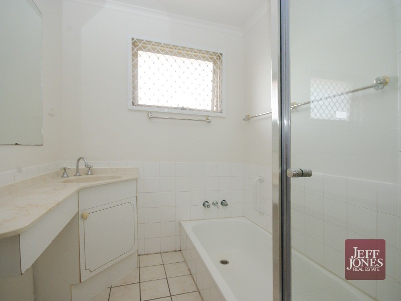 102 Ives Street, Murarrie QLD 4172