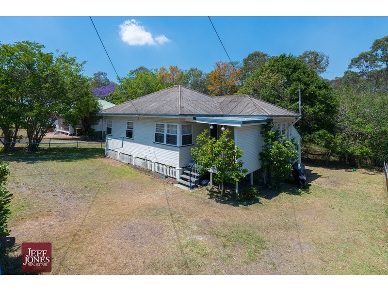 905 Old Cleveland Road, Carina QLD 4152