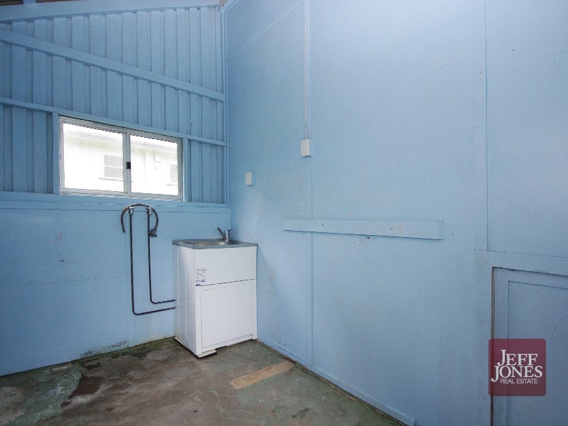 905 Old Cleveland Road, Carina QLD 4152