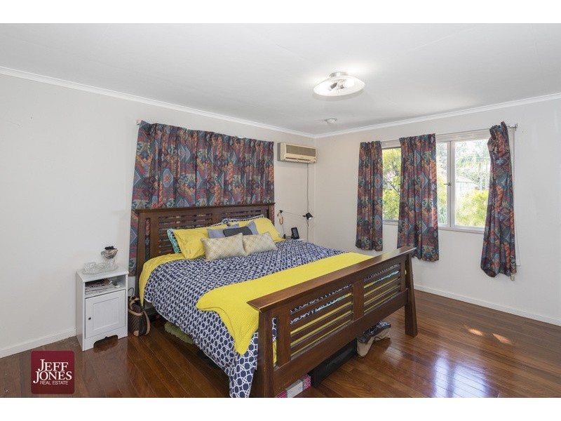 26 Kuring-gai Avenue, Tarragindi QLD 4121