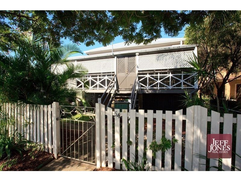 54 Earl Street, Greenslopes QLD 4120