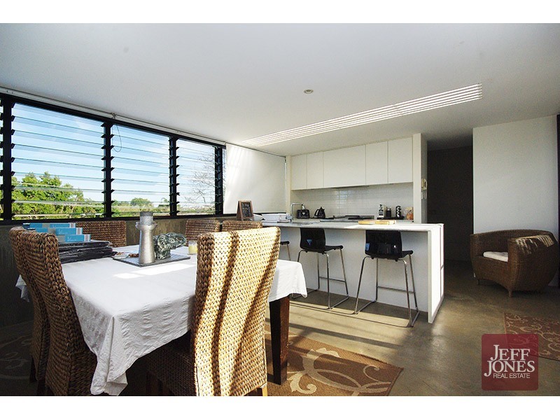 2/27 Prince Street, Annerley QLD 4103