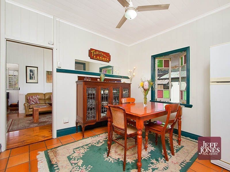 46 Gordon Street, Greenslopes QLD 4120