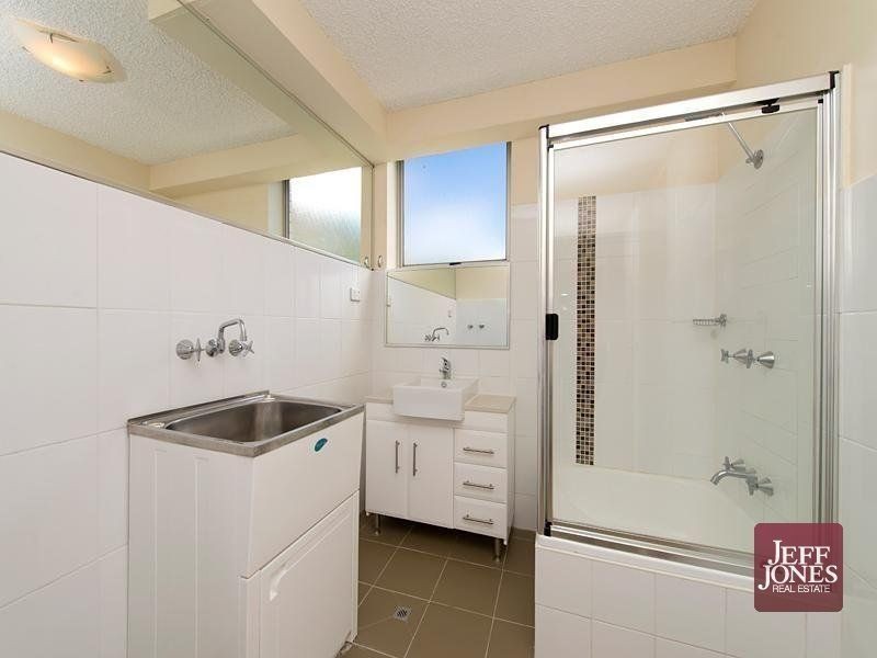 3/31 St Leonards Street, Coorparoo QLD 4151