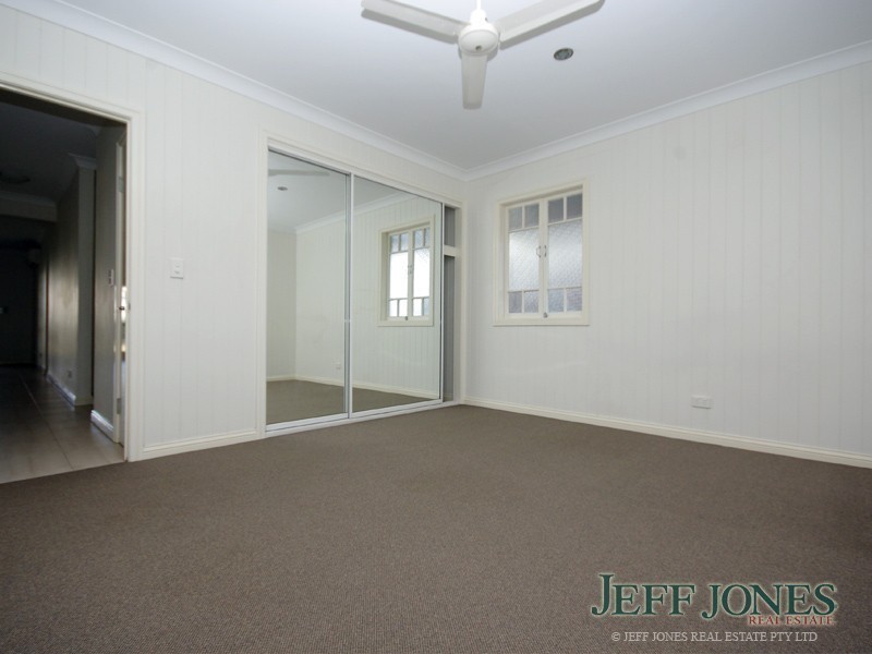 65 Juliette Street, Greenslopes QLD 4120