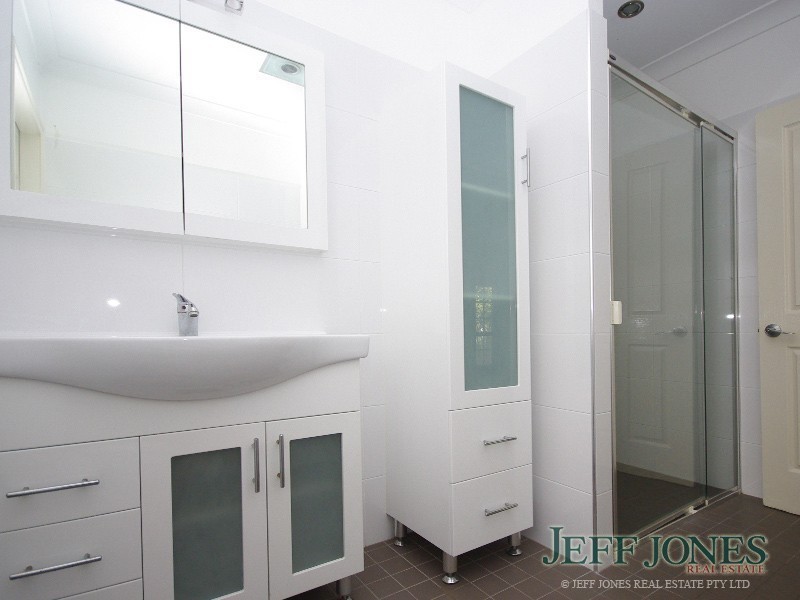 65 Juliette Street, Greenslopes QLD 4120