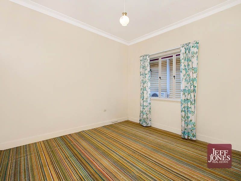 52 Salisbury Street, Woolloongabba QLD 4102